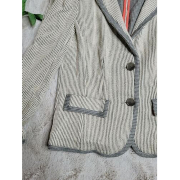 ✨️CL AnnTaylor Loft Cotton Gray Cream Pinstripe Fabric Two Button Blazer Size XS - Picture 7 of 12